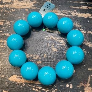 NWT turquoise beaded stretch bracelet